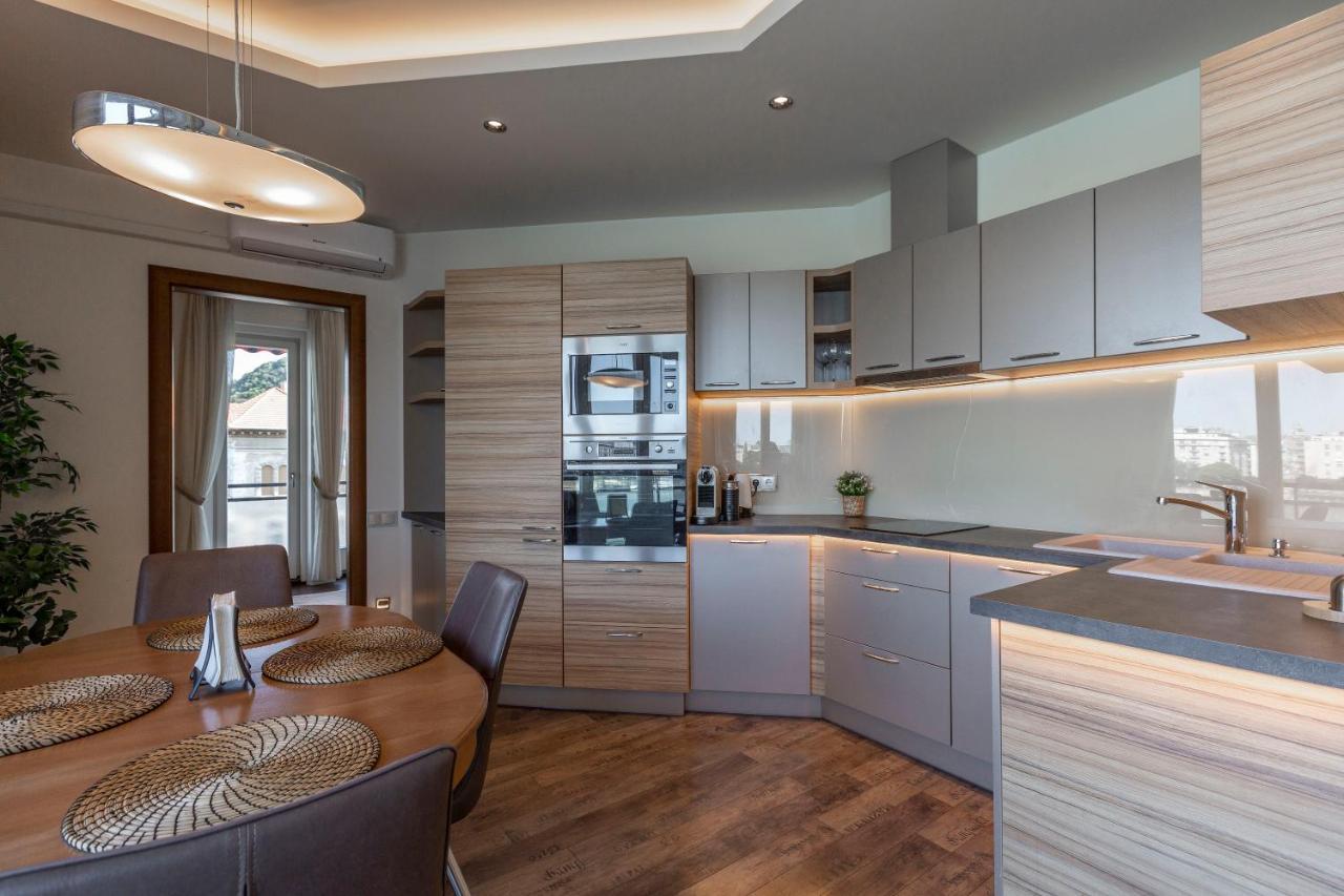 Luxury Residence With A Beautiful View For The Danube River Budapest Ngoại thất bức ảnh